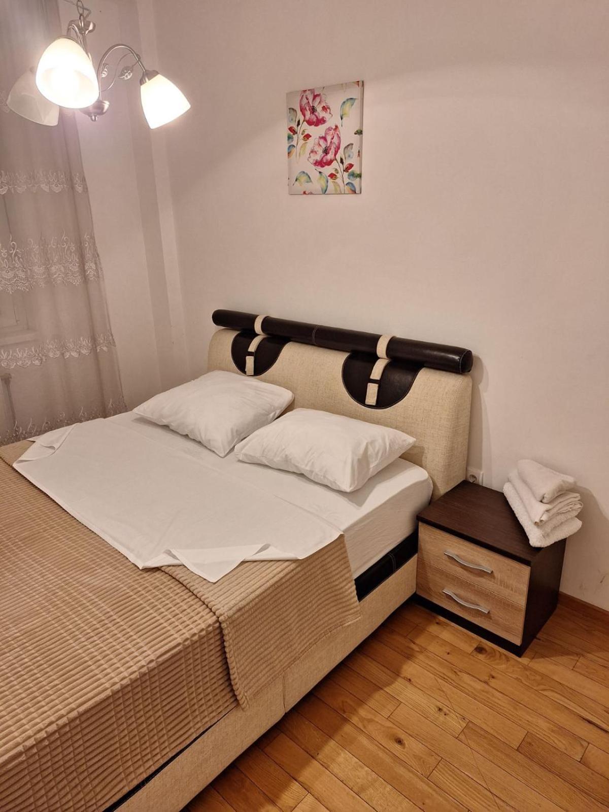 Elegantna Oaza Apartment Banja Luka Esterno foto